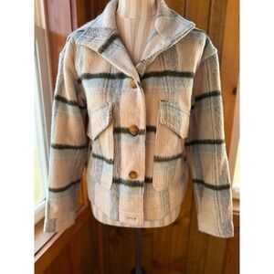 BAGATELLE COLLECTION Women Plaid Shacket Jacket Beige Blue Green Button  Size S